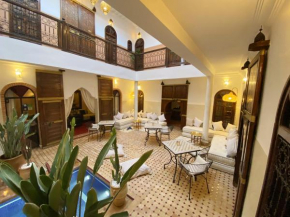 Гостиница Riad Laora  Марракеш